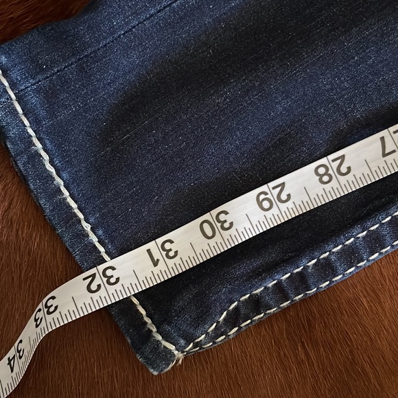 Skinny True Religion Jeans - Picture 9 of 10